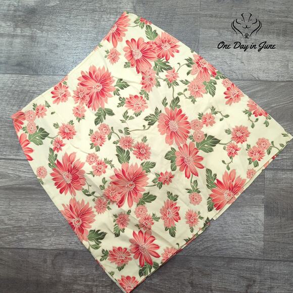 B. Moss Clothing Company Floral Mini Skirt Size 12 - Picture 1 of 5